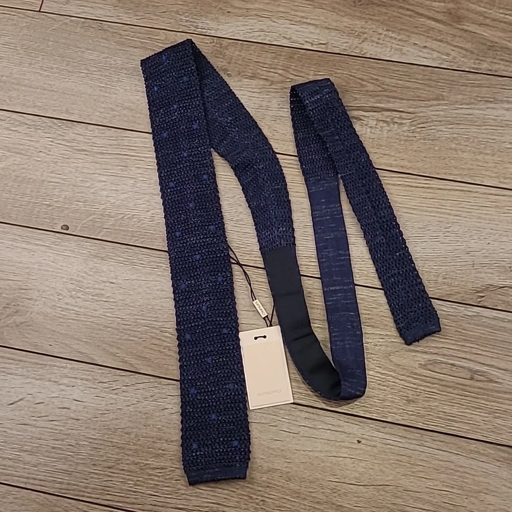 SUITSUPPLY Italy Navy Dots Pattern Knit Silk Linen Blend Mens Trunk Tie NEW - Picture 2 of 7